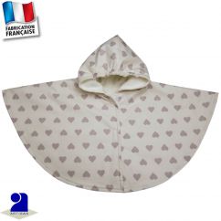 http://www.bambinweb.com/4948-13780-thickbox/cape-impermeable-imprime-coeurs-made-in-france.jpg